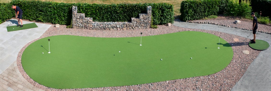 Privat putting green lavet af Golf Design